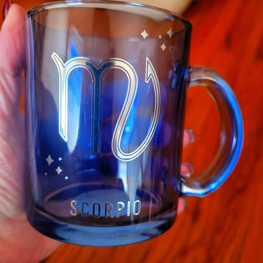 Glass Scorpio mug
